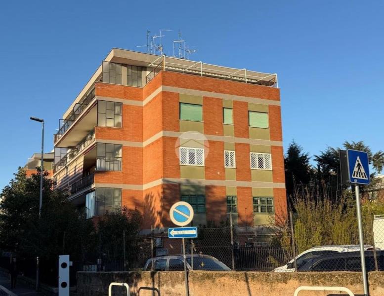 appartamento in vendita a Roma in zona Romanina