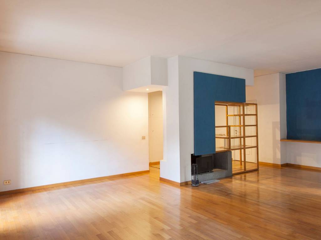 appartamento in vendita a Roma in zona Della Vittoria