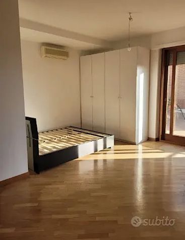 appartamento in vendita a Roma in zona Acilia