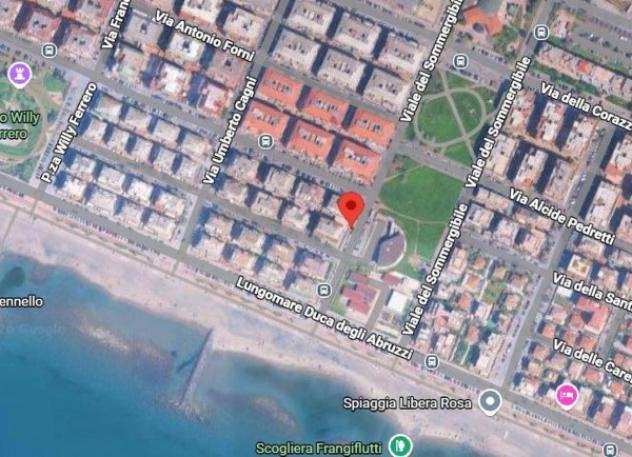 appartamento in vendita a Roma in zona Ostia Antica