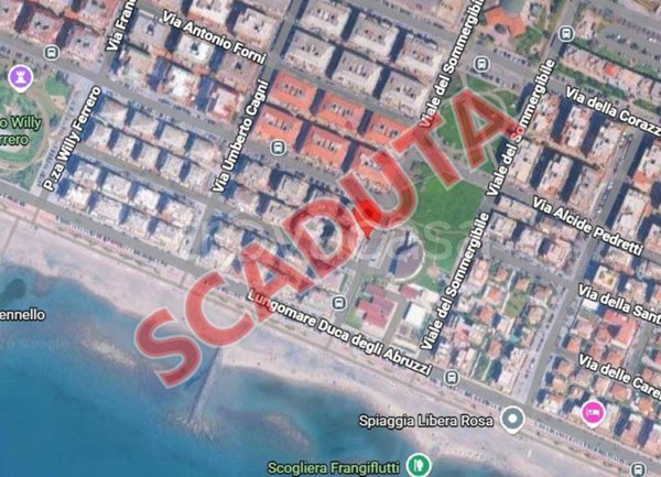 appartamento in vendita a Roma in zona Ostia Antica