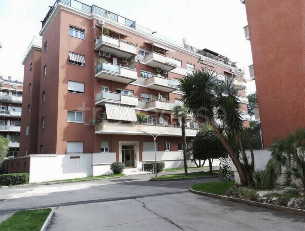 appartamento in vendita a Roma in zona Monte Sacro/Talenti