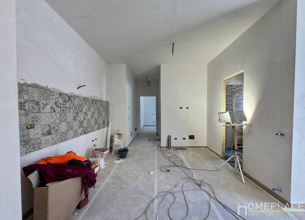 appartamento in vendita a Roma in zona Torre Angela