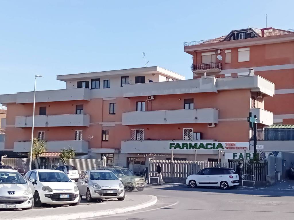 appartamento in vendita a Roma in zona Tor Vergata/Torrenova