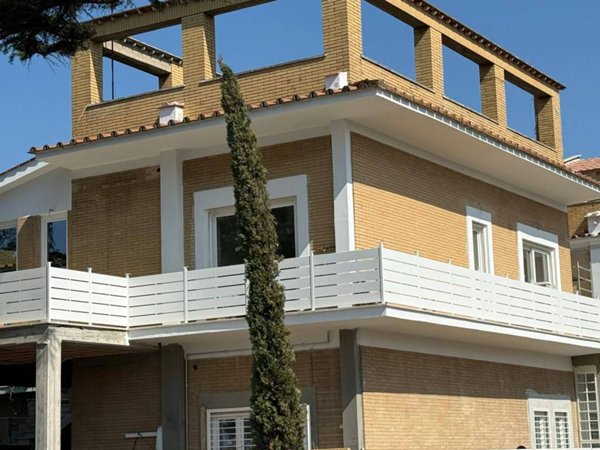 appartamento in vendita a Roma in zona Tor Vergata/Torrenova