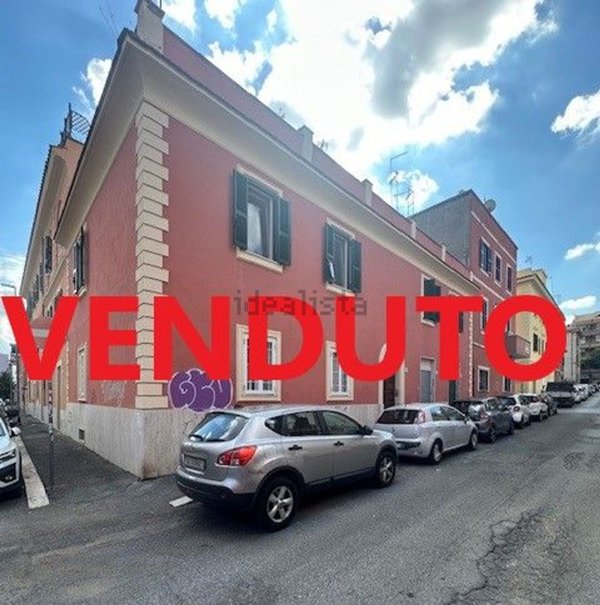 appartamento in vendita a Roma in zona Prenestino-Labicano