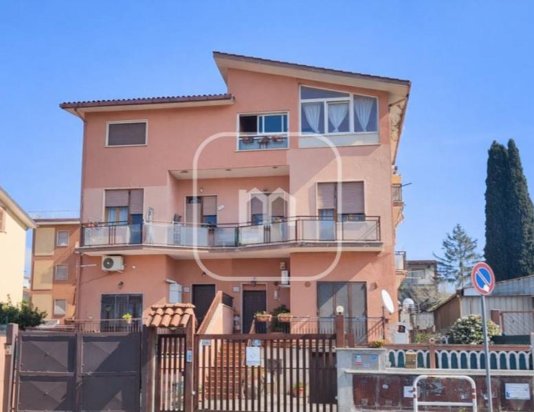 appartamento in vendita a Roma in zona Castelverde