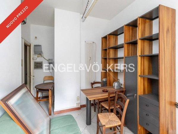 appartamento in vendita a Roma in zona Ostiense