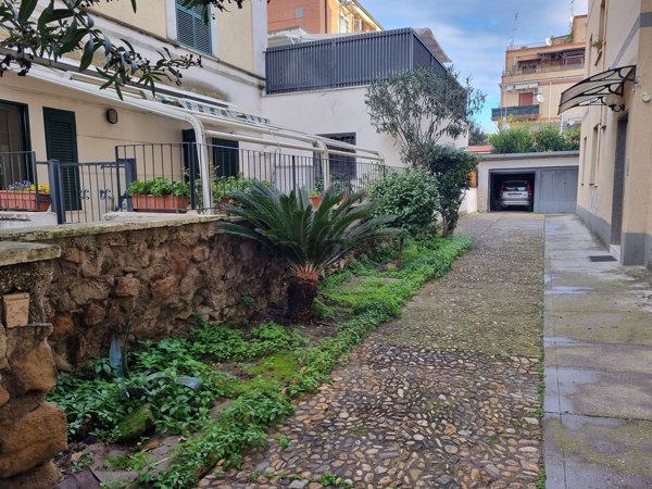 appartamento in vendita a Roma in zona La Pisana