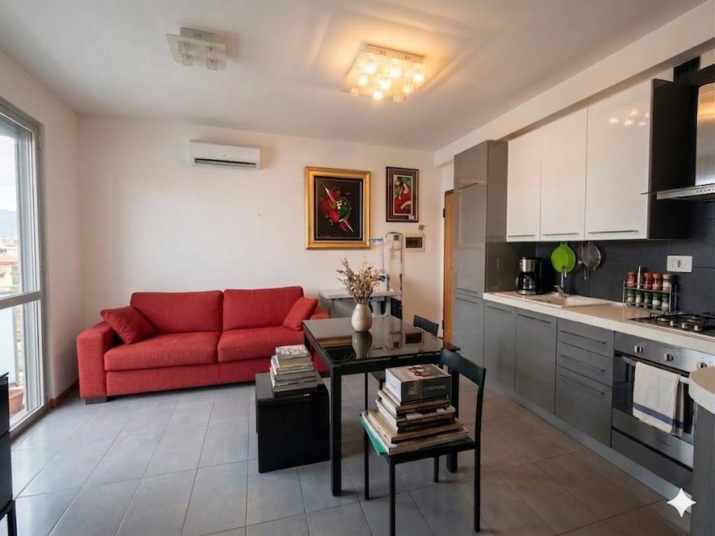 appartamento in vendita a Roma in zona Castel di Leva