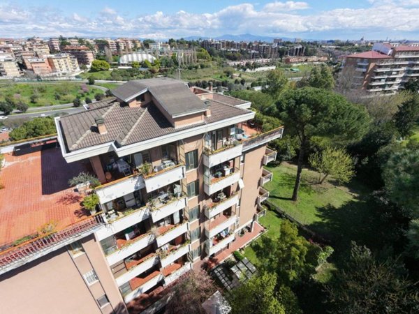appartamento in vendita a Roma in zona Gianicolense
