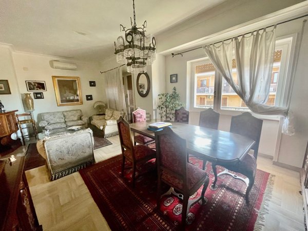 appartamento in vendita a Roma in zona Casal Morena