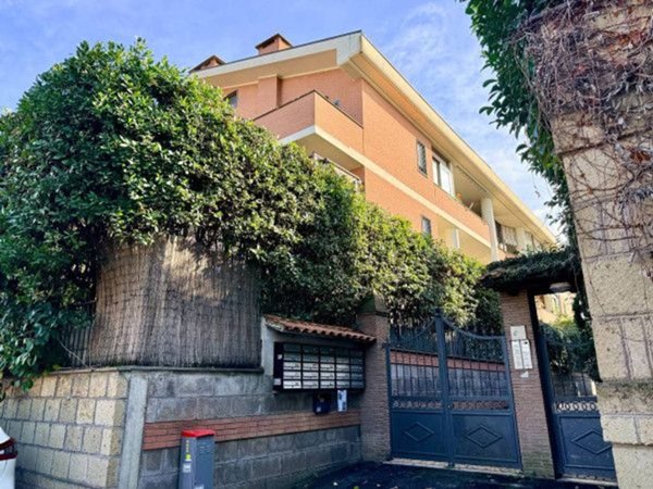 appartamento in vendita a Roma in zona Acilia