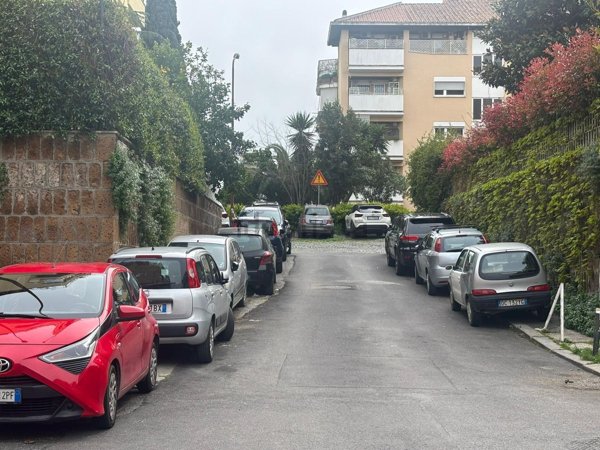 appartamento in vendita a Roma in zona Tor di Quinto