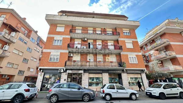 appartamento in vendita a Roma in zona Alessandrino