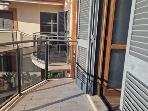 appartamento in vendita a Roma in zona Axa