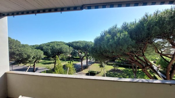 appartamento in vendita a Roma in zona Axa