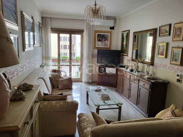 appartamento in vendita a Roma in zona Ostiense