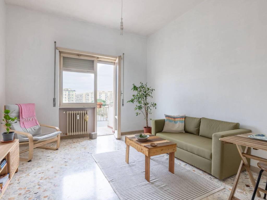 appartamento in vendita a Roma in zona Don Bosco