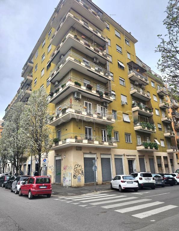 appartamento in vendita a Roma in zona Prenestino-Labicano
