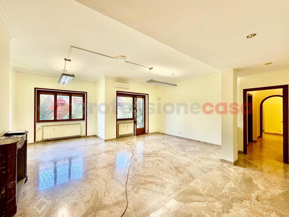 appartamento in vendita a Roma in zona Gianicolense