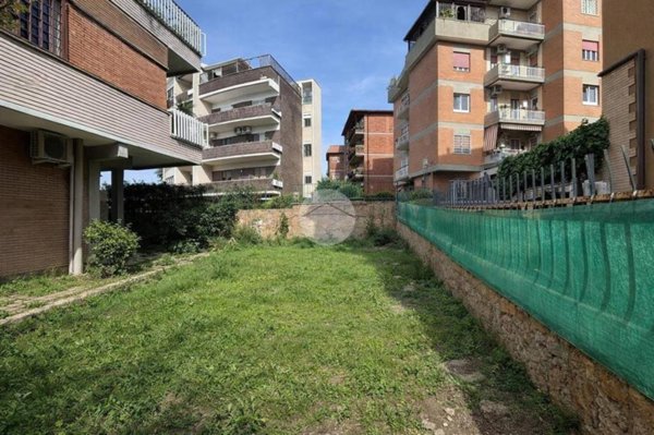 appartamento in vendita a Roma in zona Gianicolense