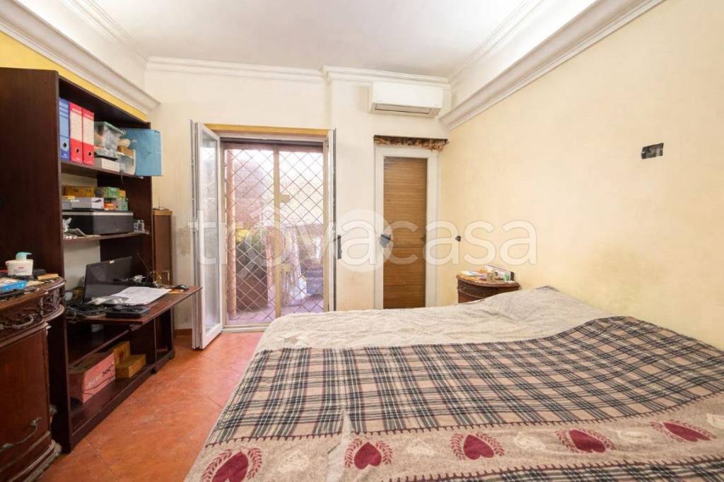 appartamento in vendita a Roma in zona Gianicolense