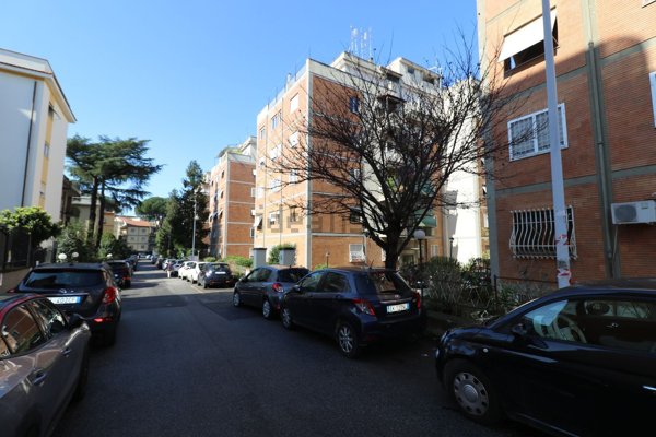 appartamento in vendita a Roma in zona Monte Sacro/Talenti