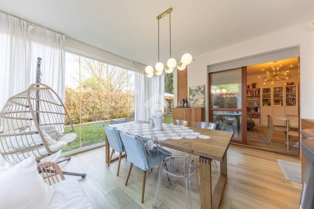 appartamento in vendita a Roma in zona Cinquina