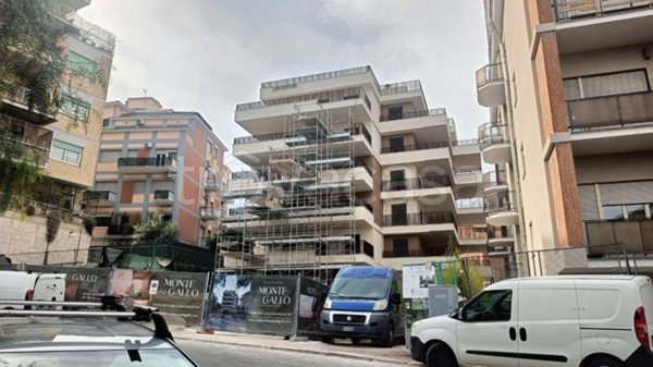 appartamento in vendita a Roma in zona Aurelio