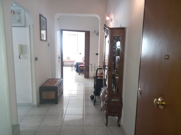 appartamento in vendita a Roma in zona Ostiense