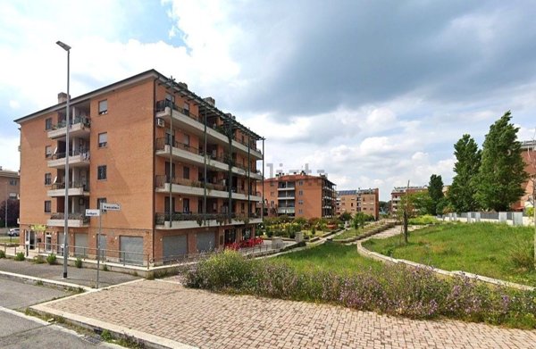 appartamento in vendita a Roma in zona Castelverde