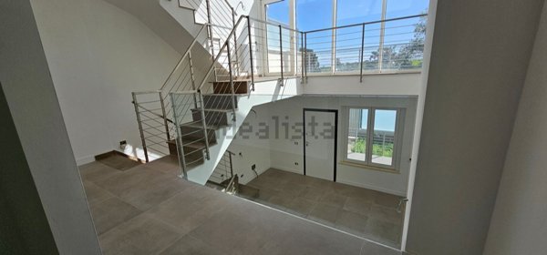 casa indipendente in vendita a Roma in zona Valle Muricana