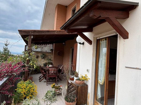 appartamento in vendita a Roma in zona Prima Porta