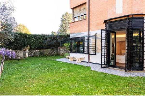 appartamento in vendita a Roma in zona Grottarossa