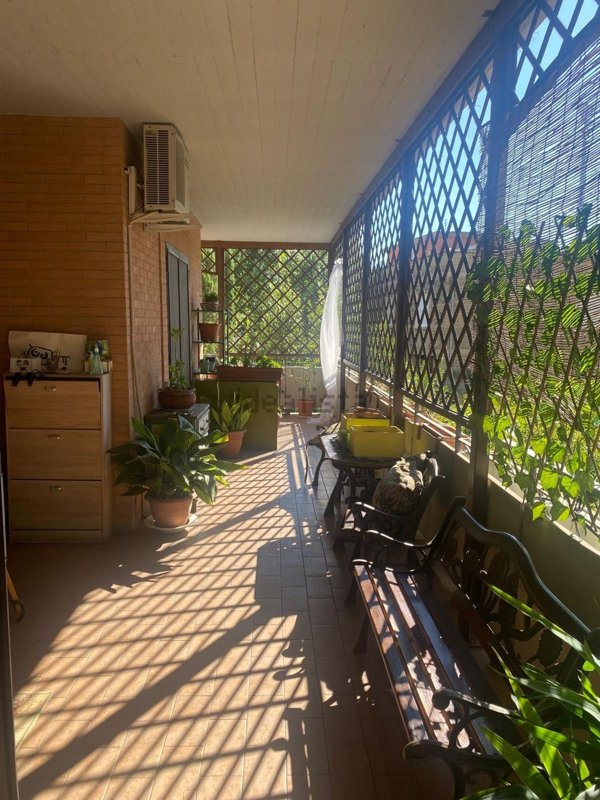 appartamento in vendita a Roma in zona Castel di Leva