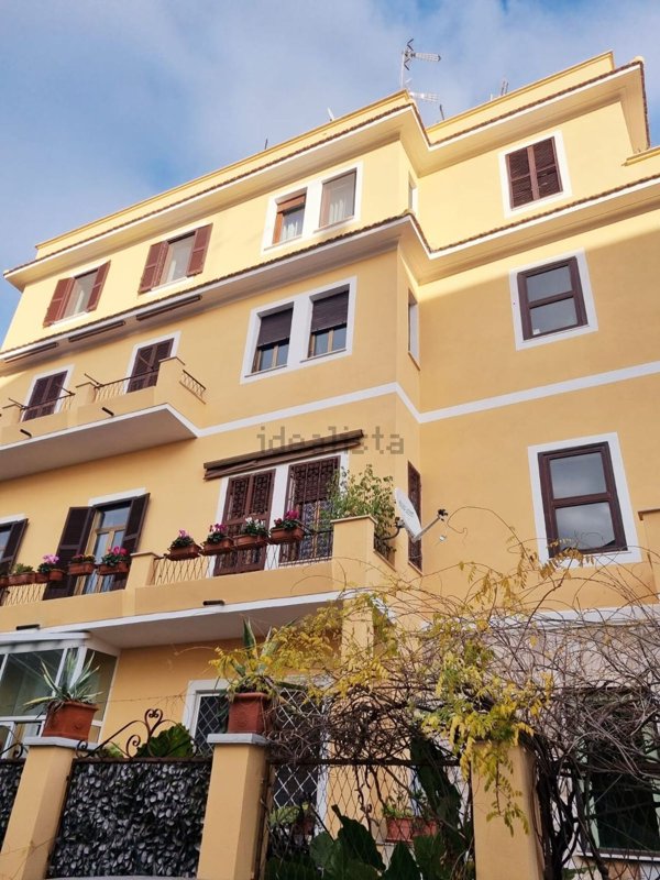 appartamento in vendita a Roma in zona Monte Sacro/Talenti