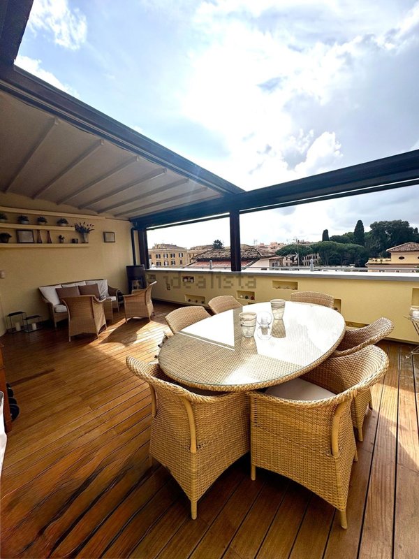 appartamento in vendita a Roma in zona Castro Pretorio