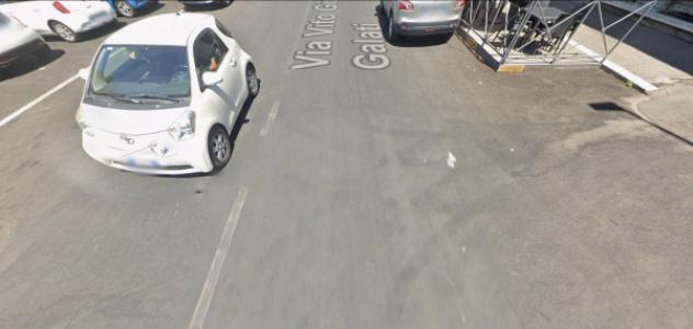 locale commerciale in vendita a Roma in zona Collatino