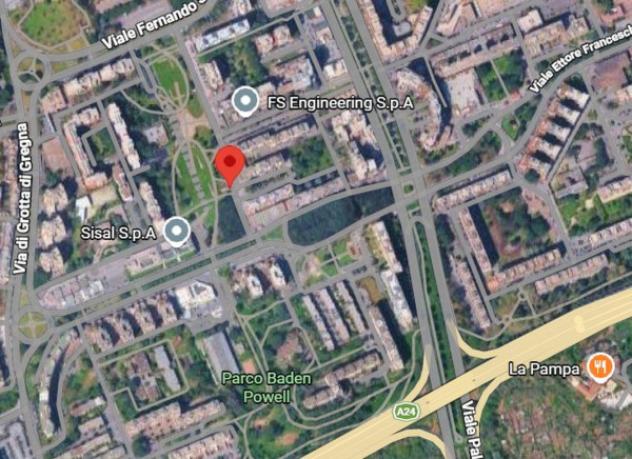 locale commerciale in vendita a Roma in zona Collatino