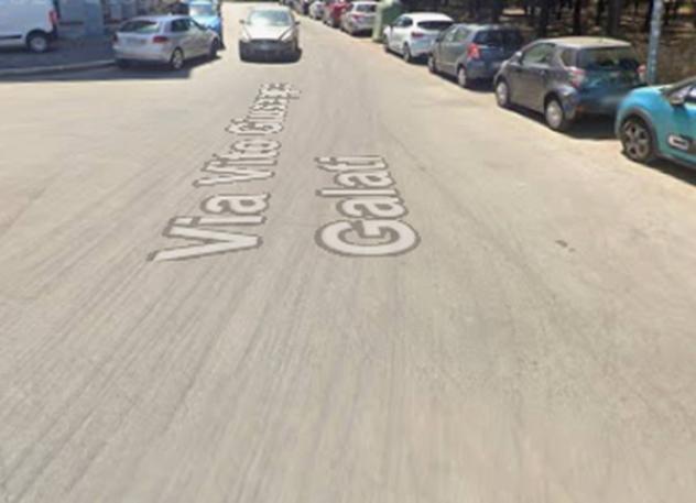 locale commerciale in vendita a Roma in zona Collatino