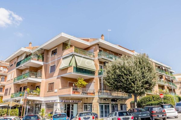 appartamento in vendita a Roma in zona Aurelio