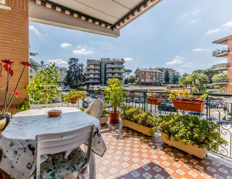 appartamento in vendita a Roma in zona Aurelio