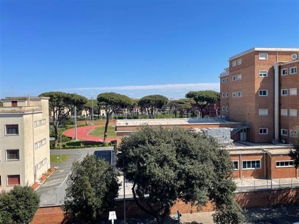 appartamento in vendita a Roma in zona Ostia