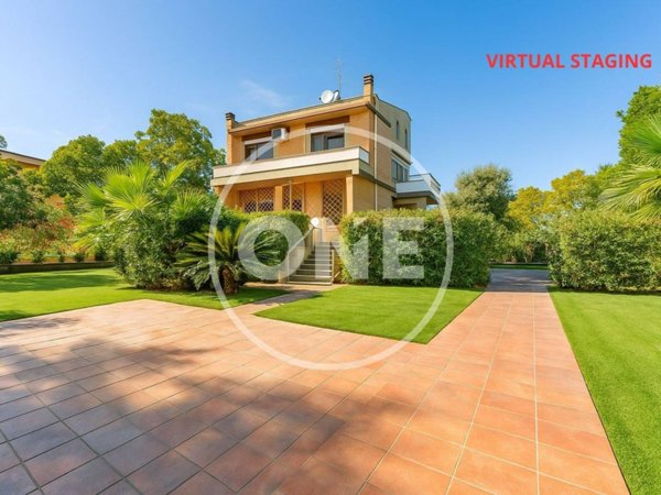 casa indipendente in vendita a Roma in zona Mostacciano