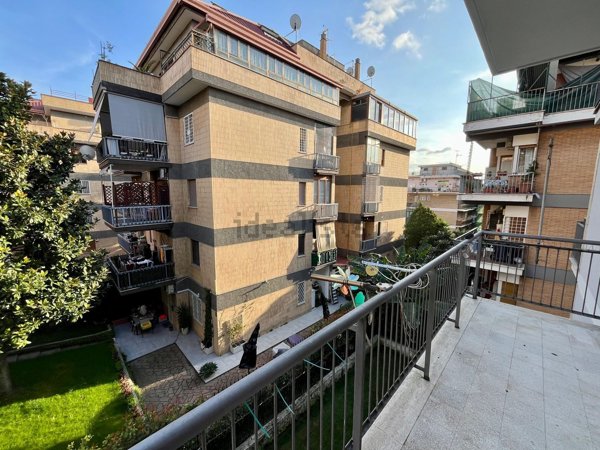 appartamento in vendita a Roma in zona Monte Sacro/Talenti