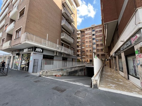 appartamento in vendita a Roma in zona Don Bosco