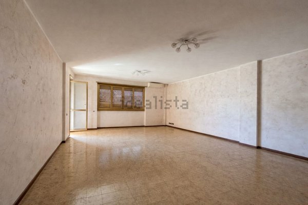 appartamento in vendita a Roma in zona Ardeatino