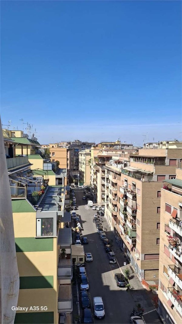 appartamento in vendita a Roma in zona Tiburtino