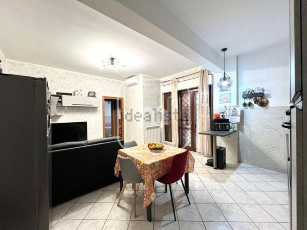 appartamento in vendita a Roma in zona Borghesiana